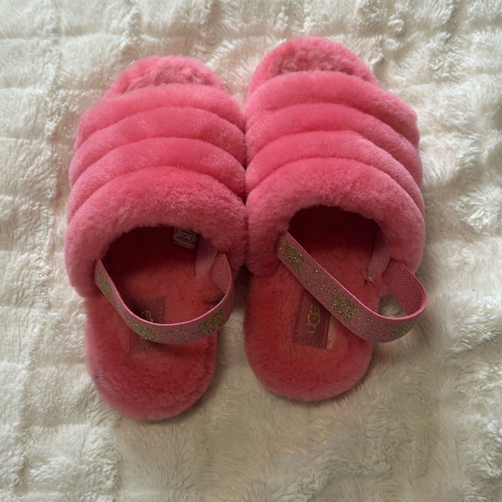 girls pink fluff yeah UGG slippers